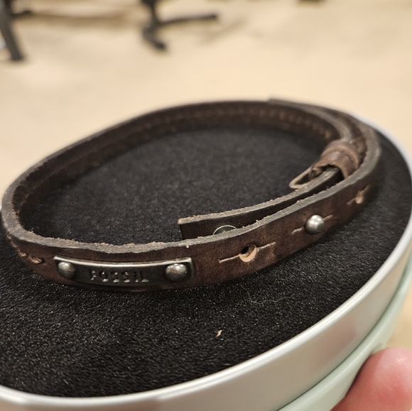 Fossil Brown Double-Wrap Leather Bracelet - Picture 2 of 10